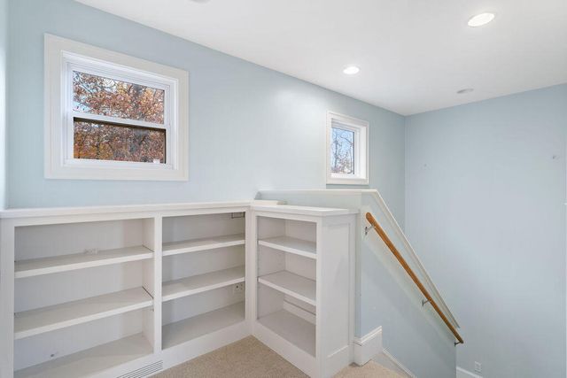 05375 Parkview Lane, South Haven, MI 49090