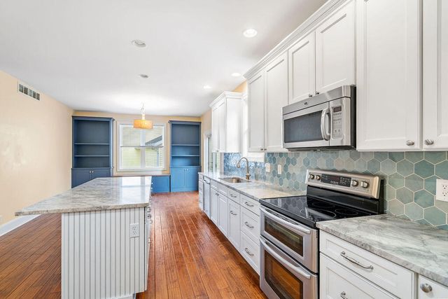 05375 Parkview Lane, South Haven, MI 49090