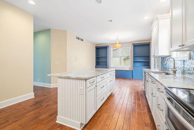 05375 Parkview Lane, South Haven, MI 49090