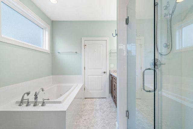 05375 Parkview Lane, South Haven, MI 49090