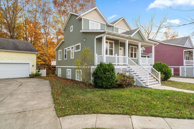 05375 Parkview Lane, South Haven, MI 49090