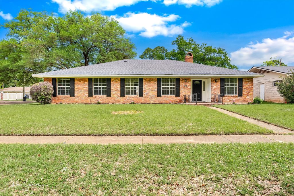 502 Americana Drive, Shreveport, LA 71105