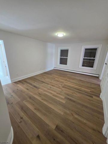 91 Belmont Ave 2, Jersey City, NJ 07304