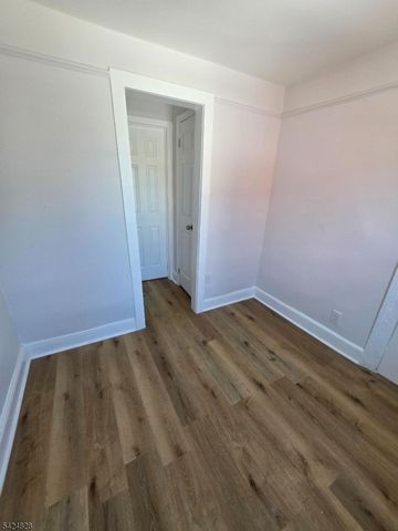 91 Belmont Ave 2, Jersey City, NJ 07304