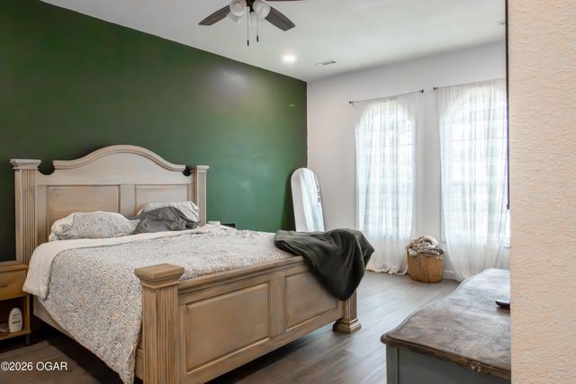 1713 S Jackson Avenue, Joplin, MO 64804