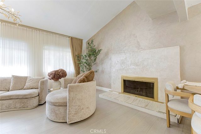 13889 Nurmi, Sylmar, CA 91342