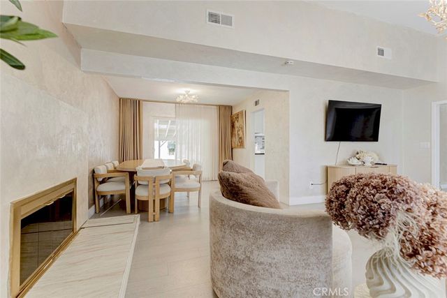 13889 Nurmi, Sylmar, CA 91342