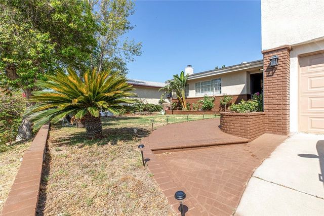 13889 Nurmi, Sylmar, CA 91342