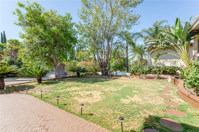 13889 Nurmi, Sylmar, CA 91342