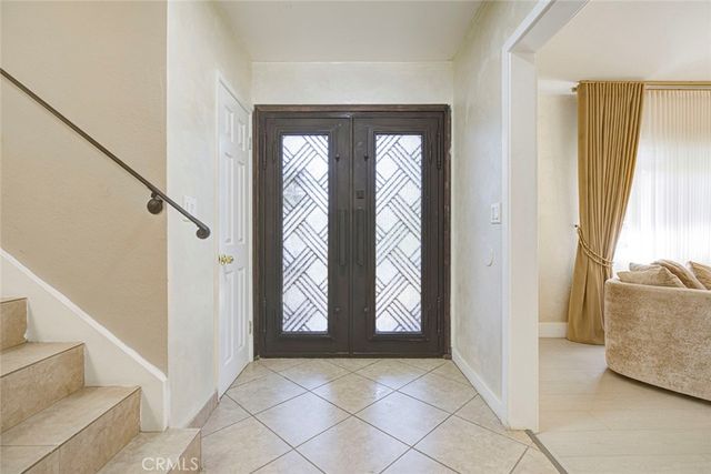 13889 Nurmi, Sylmar, CA 91342