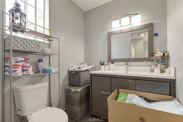 13889 Nurmi, Sylmar, CA 91342