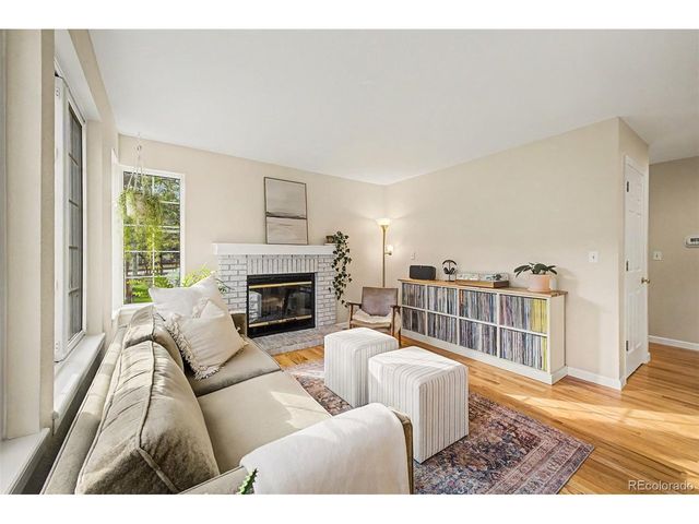 33 Tecoma Cir, Littleton, CO 80127