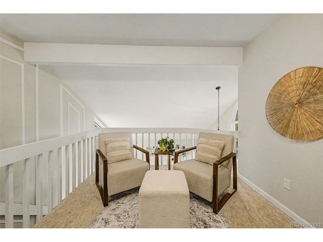 33 Tecoma Cir, Littleton, CO 80127