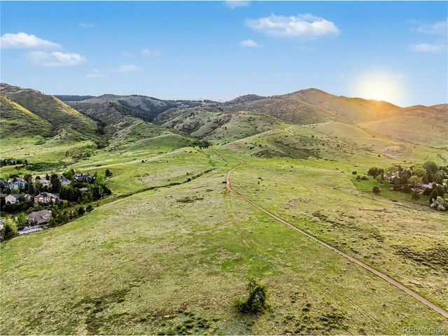 33 Tecoma Cir, Littleton, CO 80127