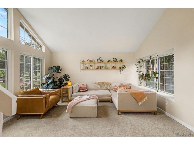 33 Tecoma Cir, Littleton, CO 80127