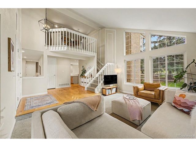 33 Tecoma Cir, Littleton, CO 80127