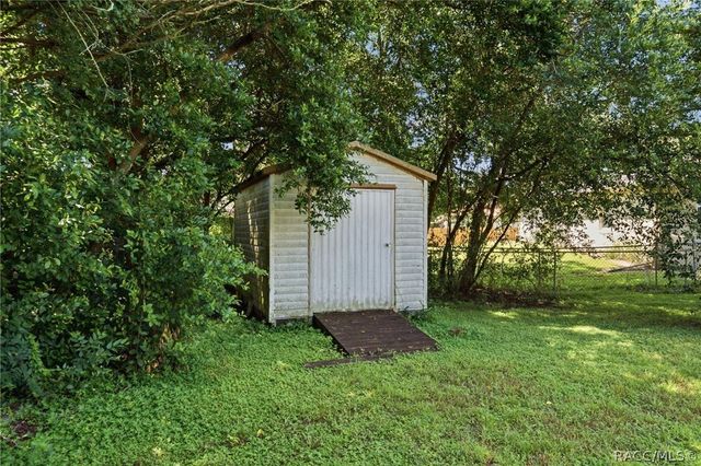 706 Mayflower Avenue, Inverness, FL 34450