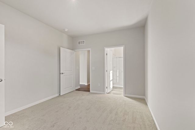 272 McNair Road, Whiteland, IN 46184