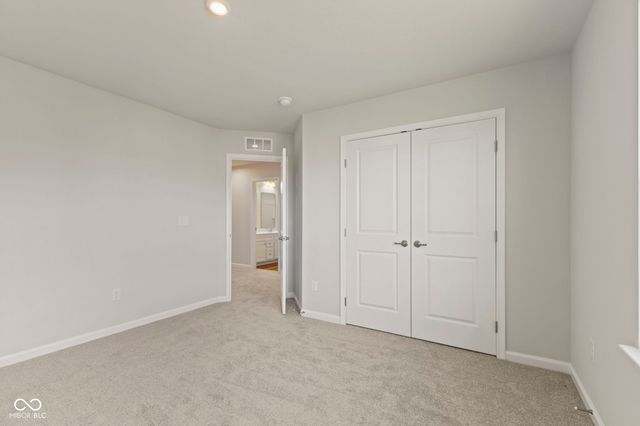 272 McNair Road, Whiteland, IN 46184