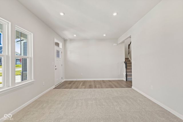 272 McNair Road, Whiteland, IN 46184