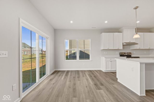 272 McNair Road, Whiteland, IN 46184