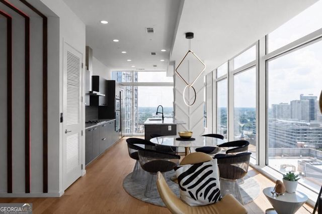 45 Ivan Allen Jr Boulevard 2505, Atlanta, GA 30308