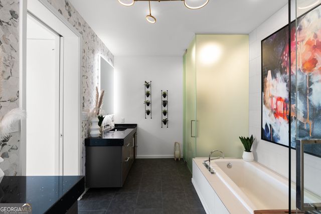 45 Ivan Allen Jr Boulevard 2505, Atlanta, GA 30308