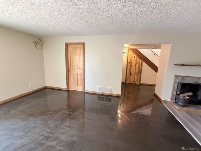 4292 W Pondview Drive, Littleton, CO 80123