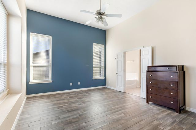 1860 Redwood Lane, Dayton, TX 77535