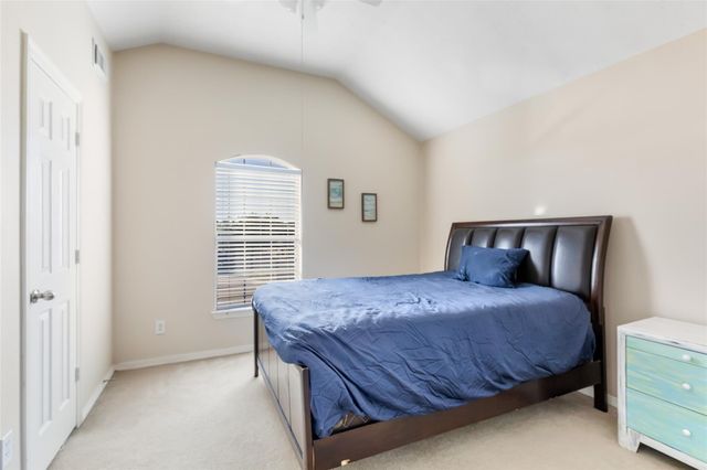 1860 Redwood Lane, Dayton, TX 77535