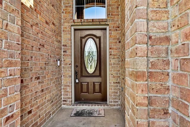 1860 Redwood Lane, Dayton, TX 77535