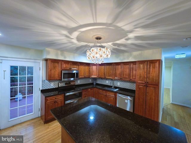 13462 KEYTONE, Woodbridge, VA 22193