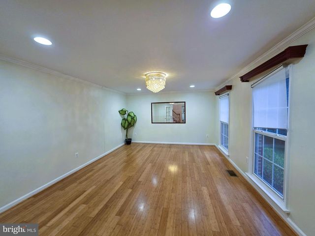 13462 KEYTONE, Woodbridge, VA 22193