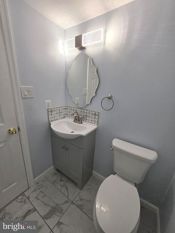 13462 KEYTONE, Woodbridge, VA 22193