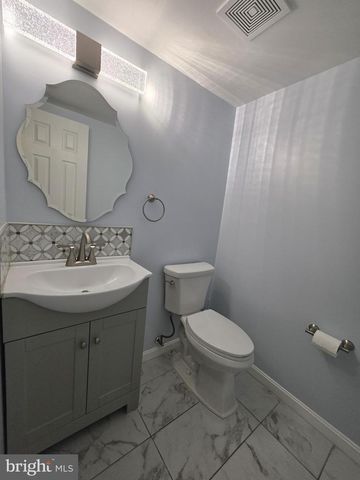 13462 KEYTONE, Woodbridge, VA 22193