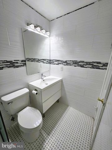 13462 KEYTONE, Woodbridge, VA 22193
