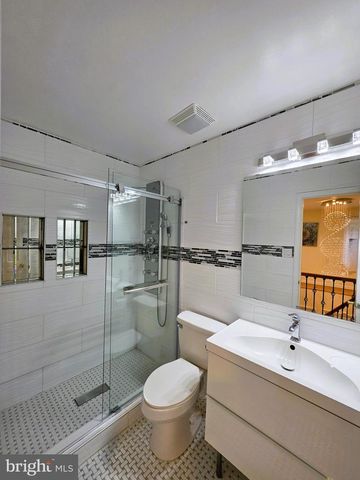 13462 KEYTONE, Woodbridge, VA 22193