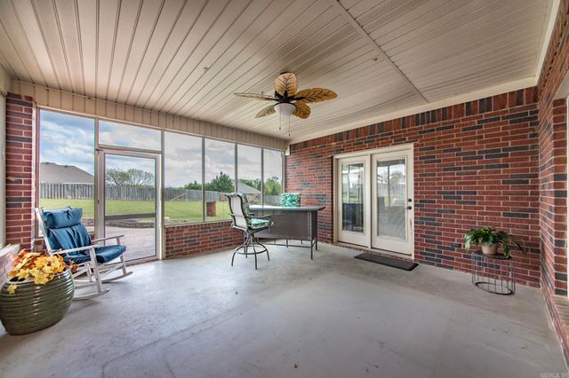 75 Booker Drive, Lonoke, AR 72086