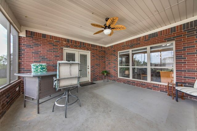 75 Booker Drive, Lonoke, AR 72086