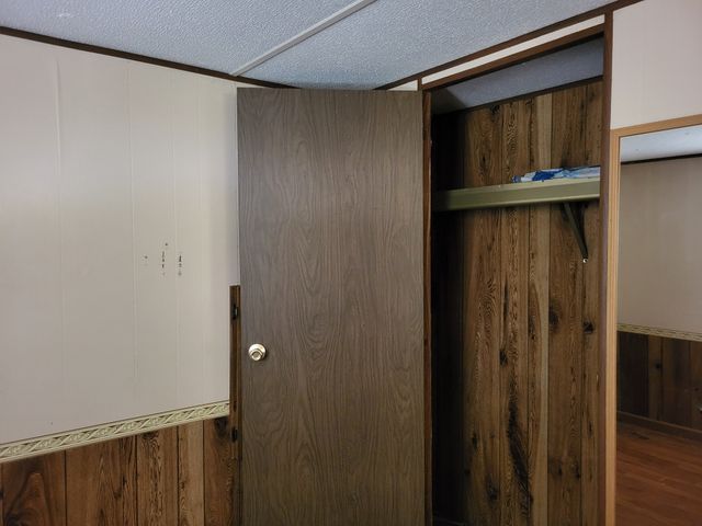 60 White Oak Dr, Big Sandy, TN 38221