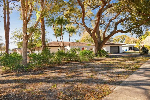 570 CASLER AVENUE, Clearwater, FL 33755