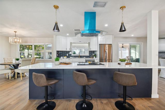 570 CASLER AVENUE, Clearwater, FL 33755