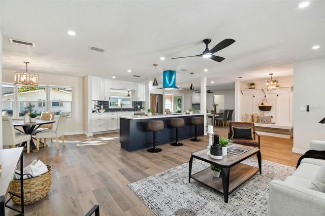 570 CASLER AVENUE, Clearwater, FL 33755