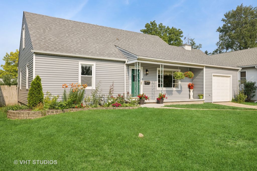 176 Mallery Avenue, Elgin, IL 60123