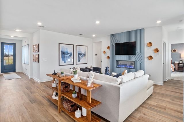 805 Molly Lane, Mount Juliet, TN 37122