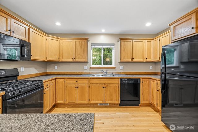 16 Rocky Ridge Drive, Bellingham, WA 98229