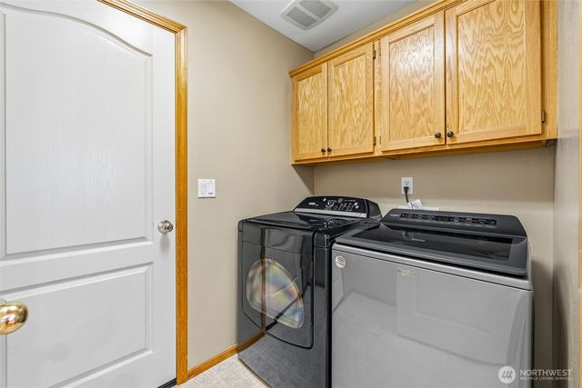 16 Rocky Ridge Drive, Bellingham, WA 98229