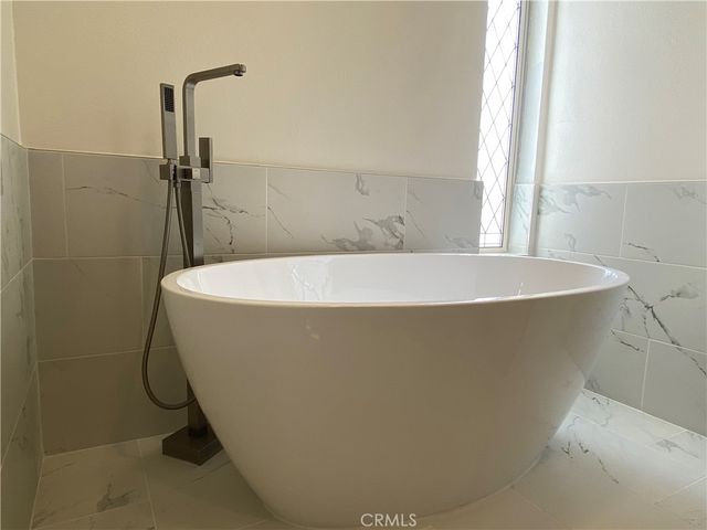 2072 Maverick Circle, La Verne, CA 91750