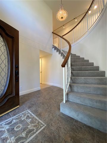 2072 Maverick Circle, La Verne, CA 91750