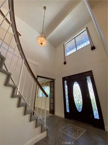 2072 Maverick Circle, La Verne, CA 91750